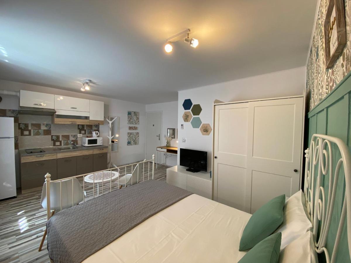 Romantic Apartment Timişoara Eksteriør bilde