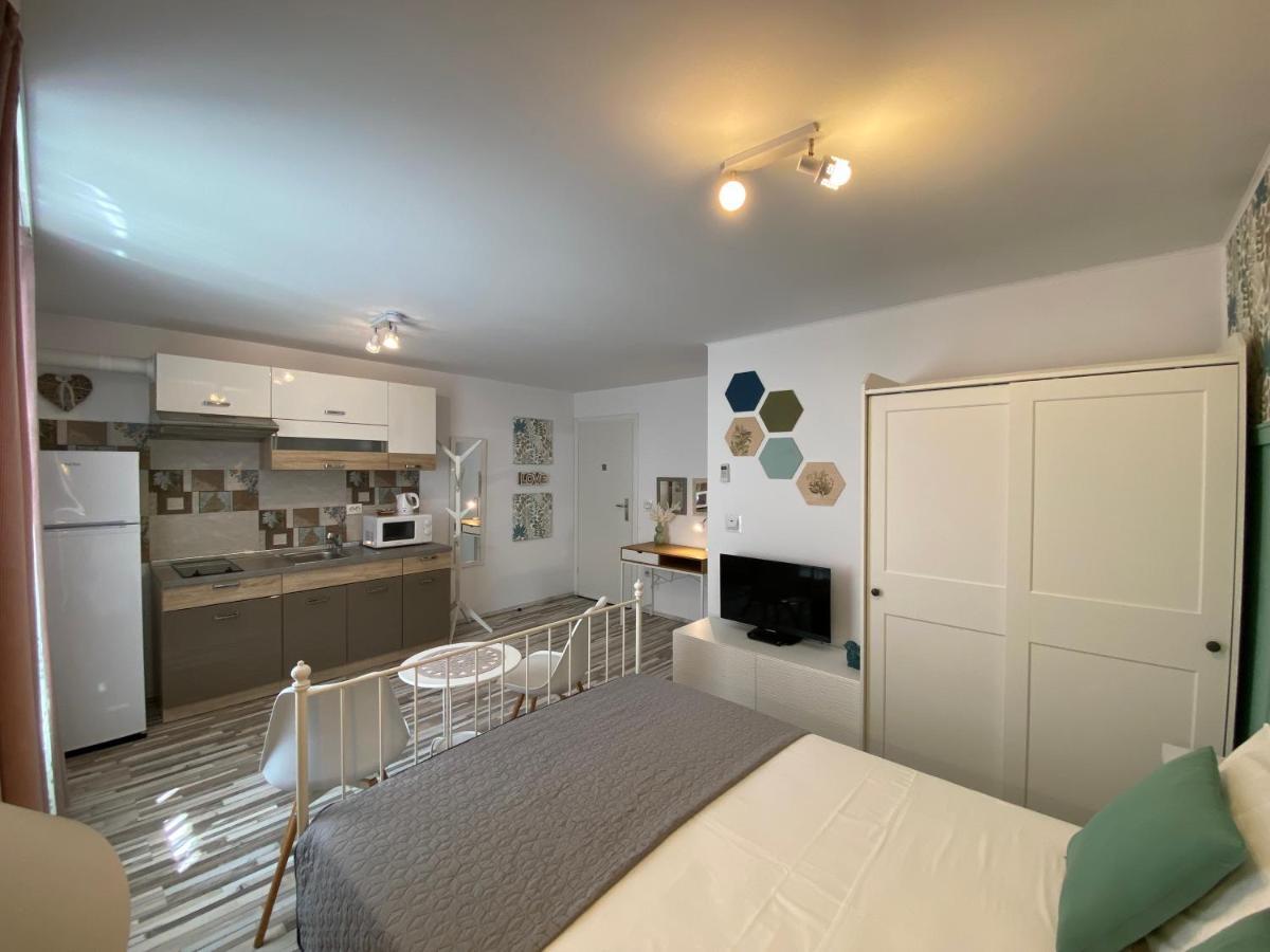 Romantic Apartment Timişoara Eksteriør bilde