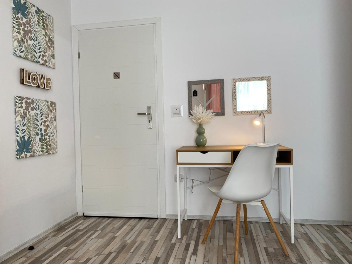 Romantic Apartment Timişoara Eksteriør bilde